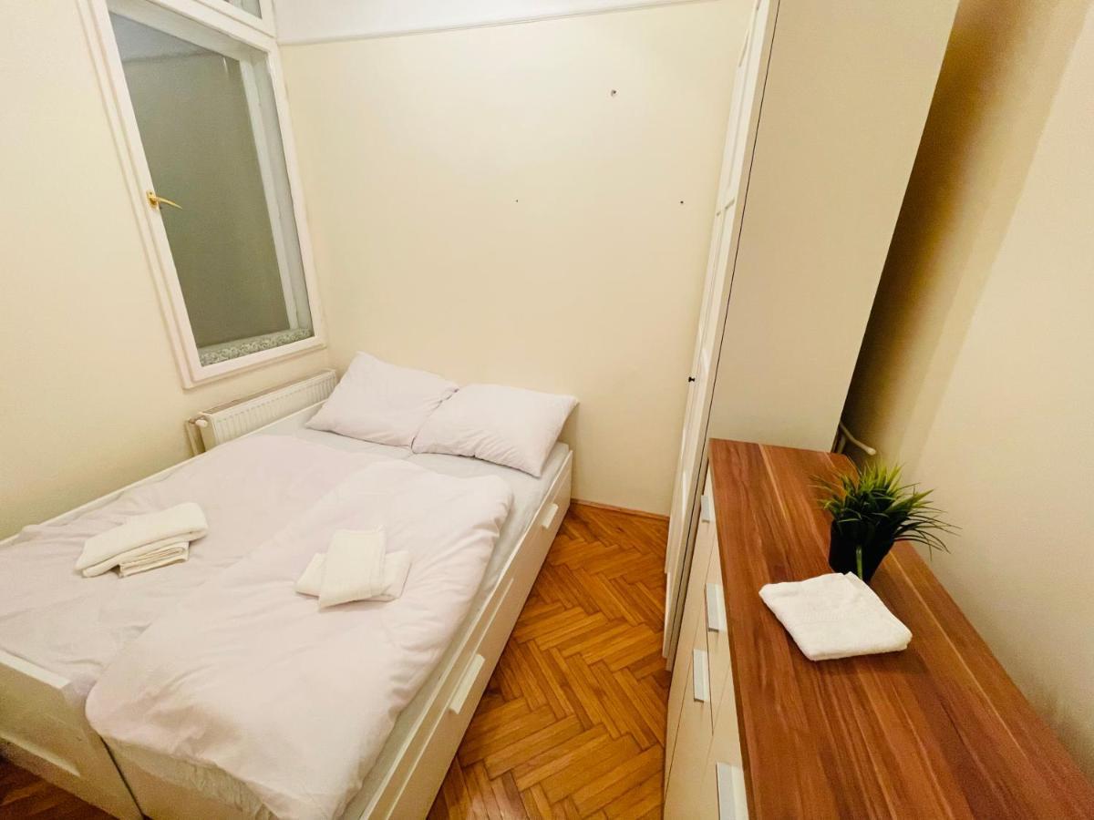Friend Of Deak Ferenc Apartamento Budapeste Exterior foto